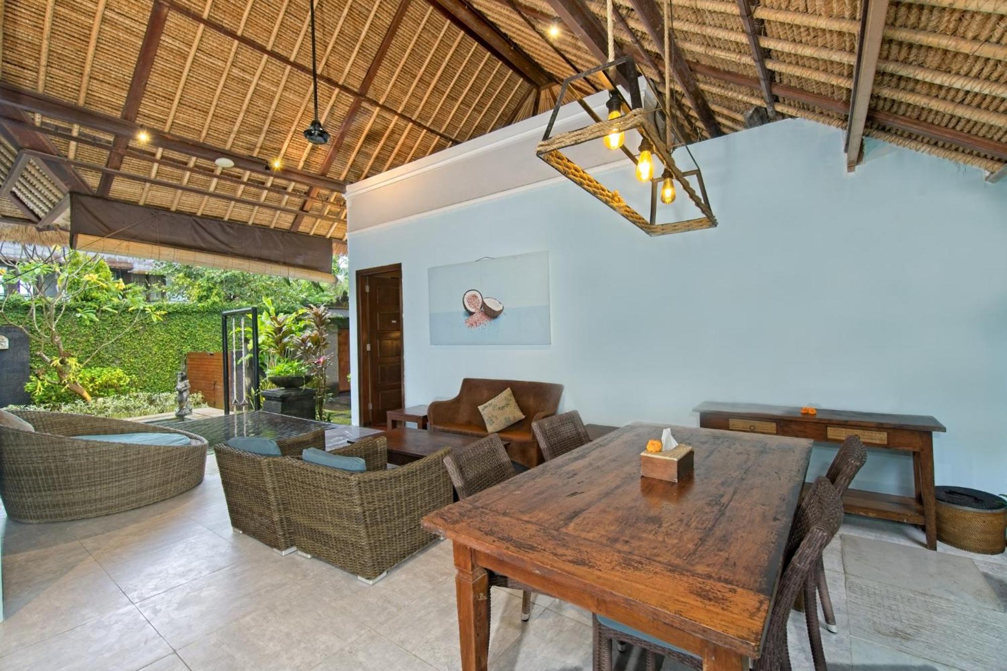 Kecapi Villa Seminyak By Ini Vie Hospitality Exteriér fotografie